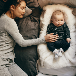 Comment habiller bébé pour dormir ?